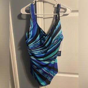 Longitude Plus Size Swimwear Sz 22 One Piece